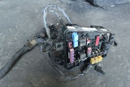 2009-2011 HYUNDAI GENESIS 3.8L ENGINE BAY WIRING HARNESS & FUSE BOX RELAY  C126 image 2