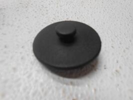 2011 Cadillac CTS Front Left LH Driver Mat Holder - $22.99