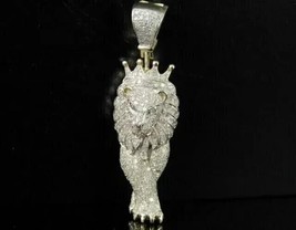 Clásico Apariencia Blanco Redondo Moissanita Piedra Rey León Andante Charm Plata - £159.22 GBP