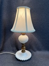 Vintage MCM Wood &amp; Milk Glass Hobnail 13” Table Lamp tested W/ Cloth Shade - £22.44 GBP