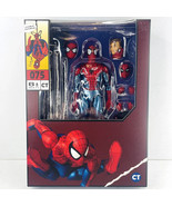 Spider-Man Comic Version Spiderman 6" Action Figure CT Toys New In Box - €28,33 EUR Spider-Man Comic Version Spiderman 6" Action Figure CT Toys New In Box - €28,33 EUR