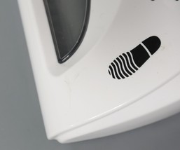 Shark Navigator Freestyle Upright Cordless Stick Vacuum SV1106 - White/Grey image 4