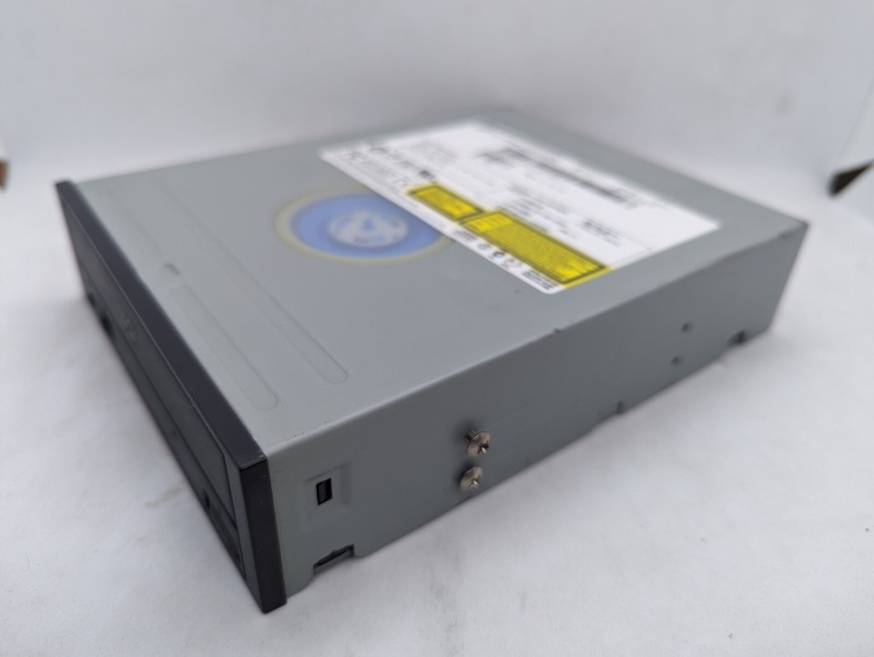 H-L DATA STORAGE DVD ROM GCR-8162B INTERNAL IDE , Jan 2004, ROM VER 0015 Item image 4
