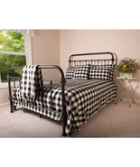 Buffalo Check Queen Bed Cover in Black and Buttermilk - $71.12 CAD