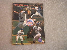 1972 New York Mets Yearbook complete revised edition with team photo - £7.45 GBP