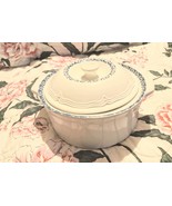 vtg corelle blue Heart Stoneware crock pot casserolepot with lid blue an... - $639.26 MXN