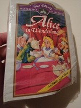 1995 Alice In Wonderland Disney Masterpiece McDonalds Happy Meal Toy  - $19.01