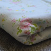 Vintage Bed Sheet Twin White Pink Flowers Floral Farmhouse Cottagecore Fabric - £19.64 GBP
