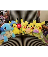 Pokemon Plush Lot Of 5 Winter  Squirtle Pikachu Flower Cupcake Berry Nwt... - €59,49 EUR Pokemon Plush Lot Of 5 Winter  Squirtle Pikachu Flower Cupcake Berry Nwt... - €59,49 EUR