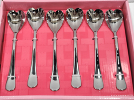 Valentines Heart Shaped Spoons Teaspoons Set of 6 Silver - $32.66