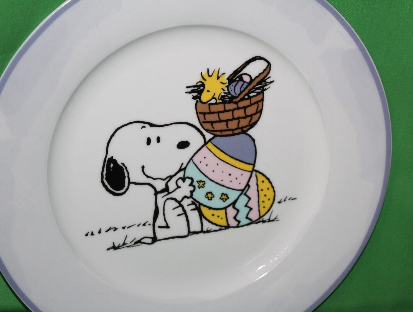 Peanuts Snoopy Dog Woodstock With Easter Egg Basket Ceramic Dinner Plate - $34.64