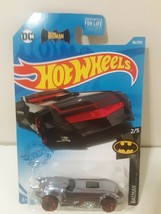 Hot Wheels DC Batman The Batman Batmobile Brand New Factory Sealed - $3.95