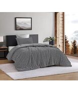 NEIDA GRAY STRIPE BLANKET EMBOSSED SHERPA SOFTY THICK WARM 3PCS CALKING ... - $116.15 CAD