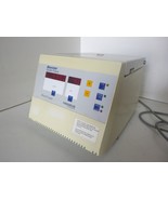 Baxter Scientific 3632 Medifuge Centrifuge with Haraeus Sepatech 3760 Rotor - $125.17 CAD