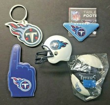 Tennessee Titans  Football Vending Charms Lot of 5 Puzzle Helmet Key Chain 292 - £15.97 GBP