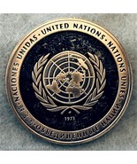 UNITED NATION 1973 STERLING SILVER MEDAL VOLUNTEERS PROGRAMME CHINA EDITION - $1,678.28 MXN
