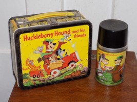 Vintage 1961 Huckleberry Hound and His Friends Metal Lunchbox &amp; Thermos - $4,450.63 MXN