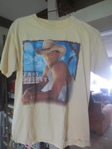 Kenny Chesney 2004 Guitars Tiki Bars Concert Tour T-shirt Size Medium - $27.61