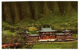 Byodo-In Japanese Temple at Valley of Temples Honolulu Hawaii Postcard - £5.39 GBP