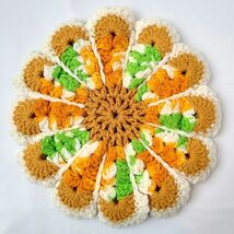 Vtg Crochet Potholder Hot Pad Trivet Handmade Flower Green White Orange ... - $13.94 CAD