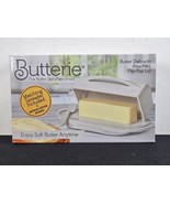 Butterie Butter Dish Attached Flip Top Lid Home Kitchen Ivory Butter Kni... - $19.75