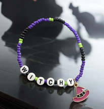 Witchy Bracelet - $93.48 MXN