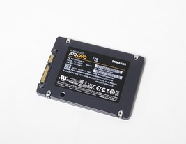 Samsung 870 QVO 1TB 2.5" SATA III Internal SSD MZ-77Q1T0B/AM image 3