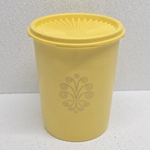 Vintage Tupperware 6” Yellow Canister #811-4 With Lid Made in USA - $165.89 MXN
