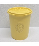 Vintage Tupperware 6” Yellow Canister #811-4 With Lid Made in USA - $165.89 MXN