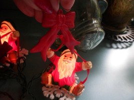 Vtg. Christmas 10 Light Set Santa On Swing Blow Mold Strand String Lights - £19.37 GBP
