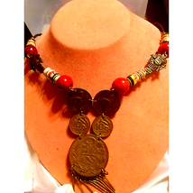 Beautiful~Old Coin~Totem Pole Necklace - £19.46 GBP