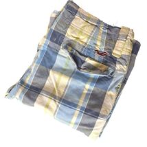Pre-loved Partner

Hollister Bermuda Shorts Size 28 Blue White Plaid But... - $21.82