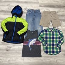 Clothes Lot Boys Size 7 8 Levis Jeans Hooded Puffer Carhartt Shorts Gymb... - $37.42