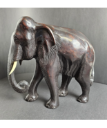 Rosewood Elephant Statue - $2,283.10 MXN