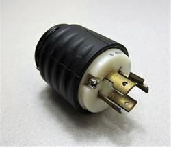Pass &amp; Seymour L1420P Turn Lock Plug 20A 125/250V New - $9.58