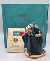 Walt Disney Classics Snow White Witch &quot;Take the apple, dearie&quot; Figurine ... - £74.03 GBP