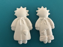 P1 - Little Boy &amp; Little Girl Magnet Ceramic Bisque Ready-to-Paint, You ... - £1.75 GBP