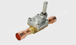 Expansion valve body with Danfoss AKV 15-4 thermostatic element 068F5016 - $554.84