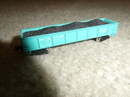 Vintage N Scale Bachmann P&amp;LE 43221 Gondola Car with Load - $16.83