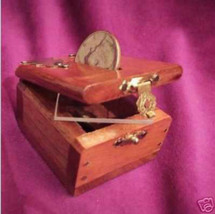 Coin Of The Realm Wood Box EXAMINABLE Penetration Magic Trick WATCH VIDE... - £39.95 GBP