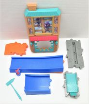 Item image 4