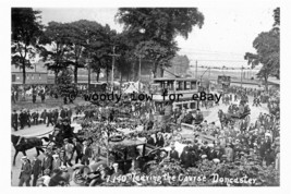 pt9210 - Doncaster - Leaving the Racecourse  - Print 6x4 - $3.00