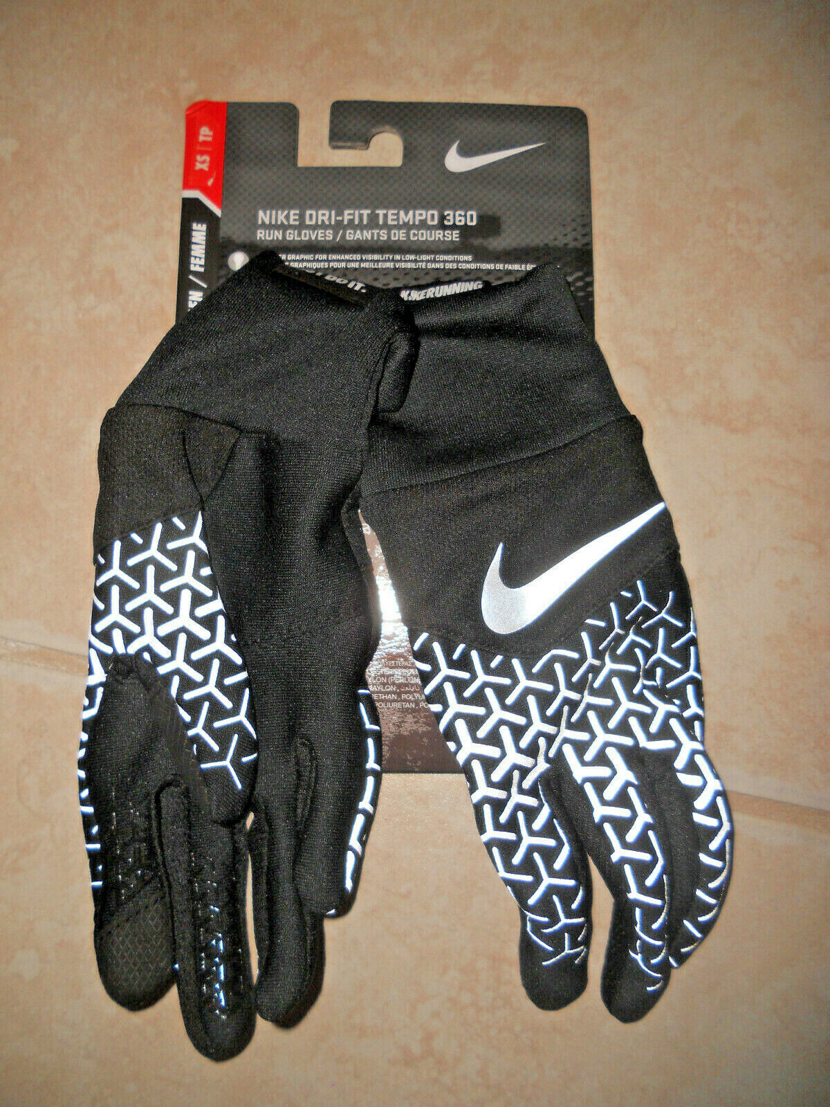 Primary image for NWT Nike Dri-Fit Tempo 360 Run Gloves Women's Size X-Small