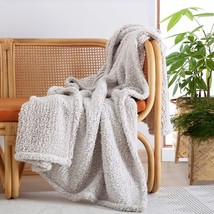 Ultra Soft Cozy Sherpa Throw Blanket, 2 Tone Ombre Light Brown Pattern, 50&quot;X60&quot;. - £25.10 GBP