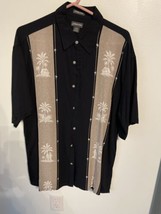 St. John&#39;s Bay Hawaiian Shirt Men&#39;s Large Island Style Button Up   - $14.96