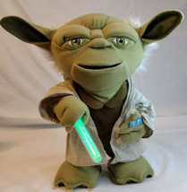 Yoda Talking Lightsaber Battle Figure Star Wars Deluxe Interactive 16&quot;-plush - £77.90 GBP