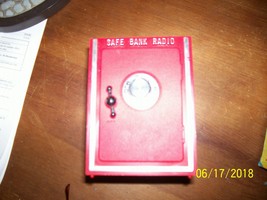 1970;s Safe Bank AM  Radio in working order - £19.75 GBP