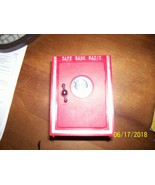 1970;s Safe Bank AM  Radio in working order - $475.17 MXN