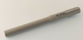 Parker Beta Standard CT Ballpoint Ball Pen Ballpen Grey Body brand new loose - £6.44 GBP