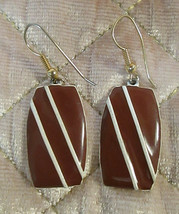 Vtg Mod Enamel Brown &amp; White Oblong Dangle Earrings MCM Retro Bohemian - $14.00